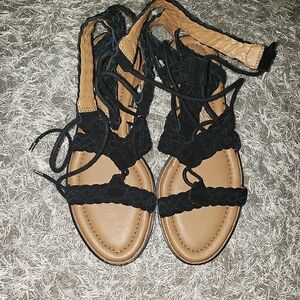 Arturo Chiang Black Tie-Up Sandal, Size 8